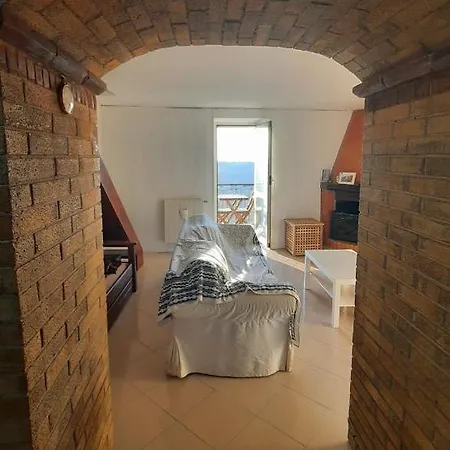 Panoramico Nell'antico Borgo Medievale Di Apartment